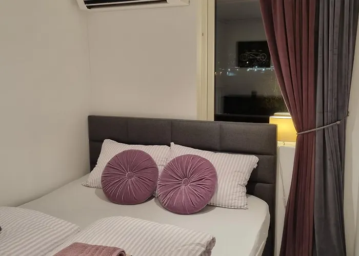 Apartment Near Center / Free P Alesund
